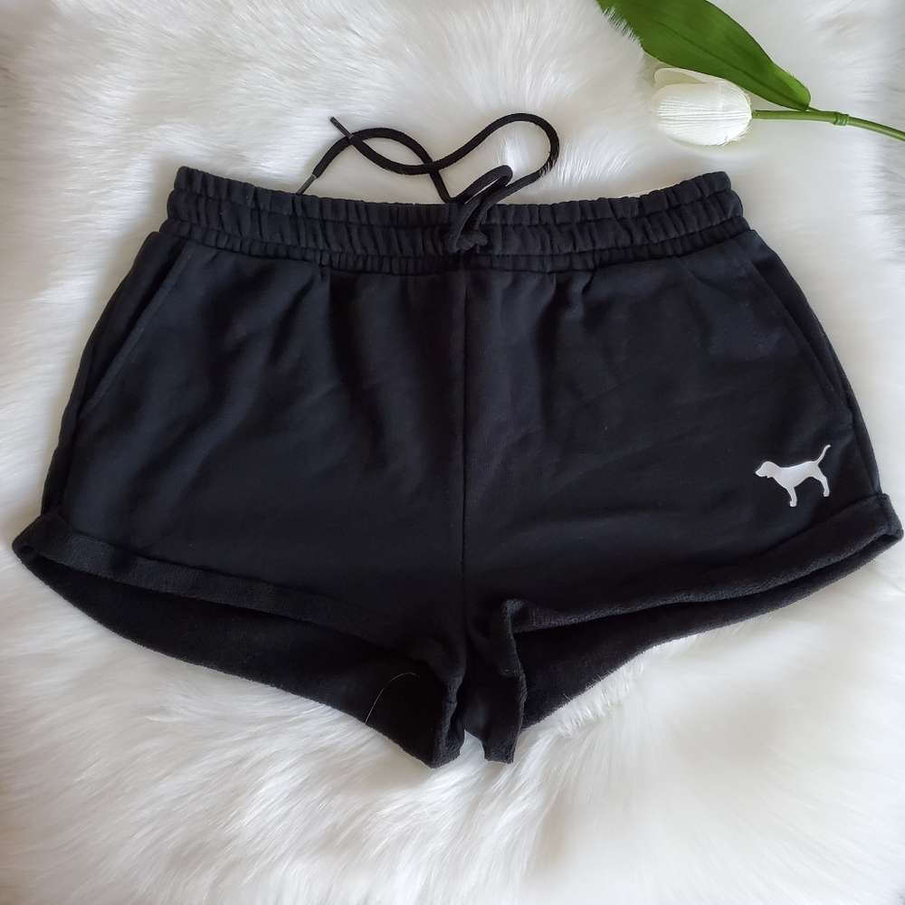 PINK VICTORIA'S SECRET HIGH WAIST CAMPUS SHORT M - Picture 1 of 3